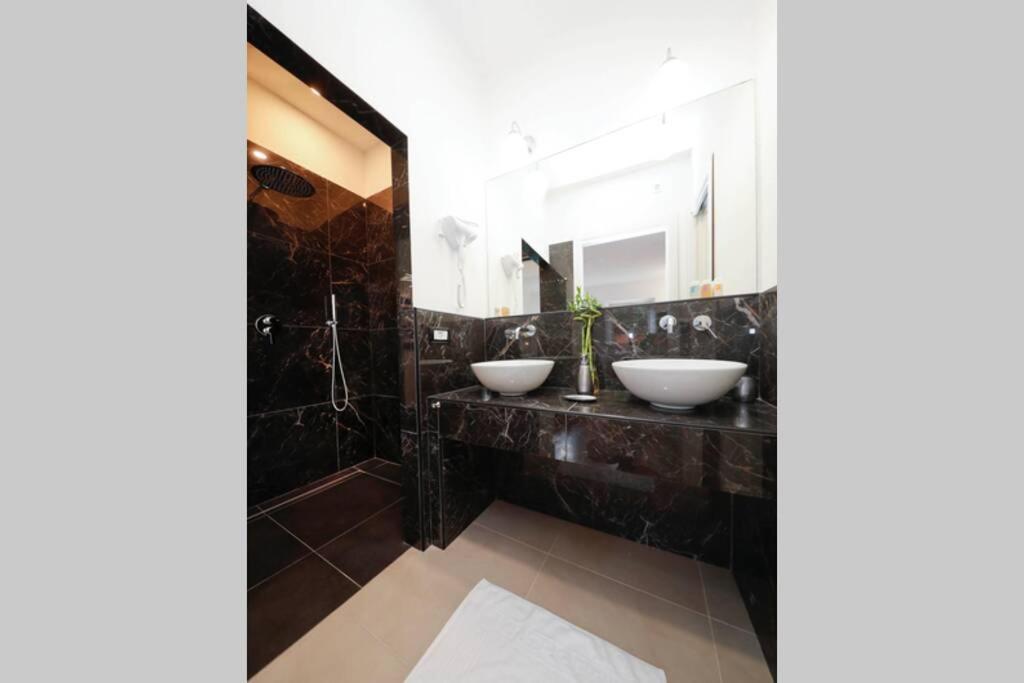 Pantheon Amazing Jacuzzi Suite - Top Collection Rome Exterior photo